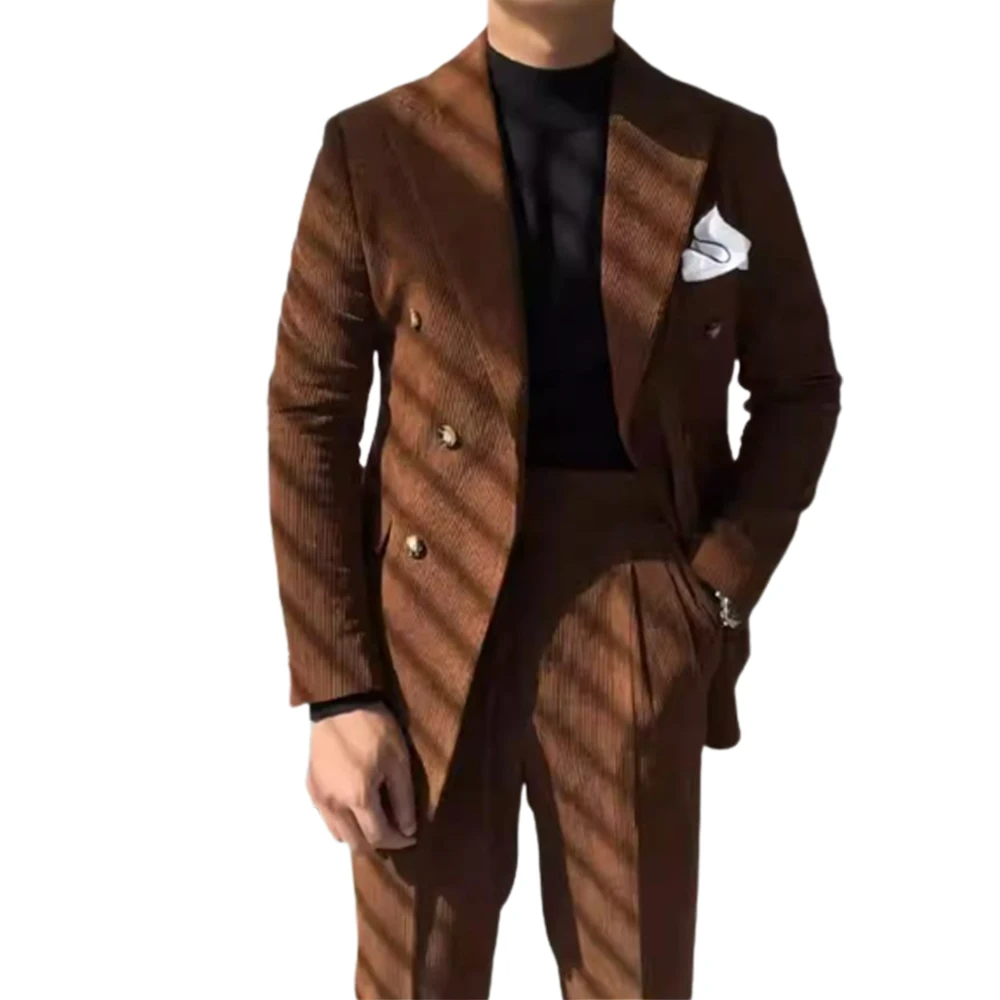 Рисунок 3 - Мужской облегающий костюм в стиле ретро