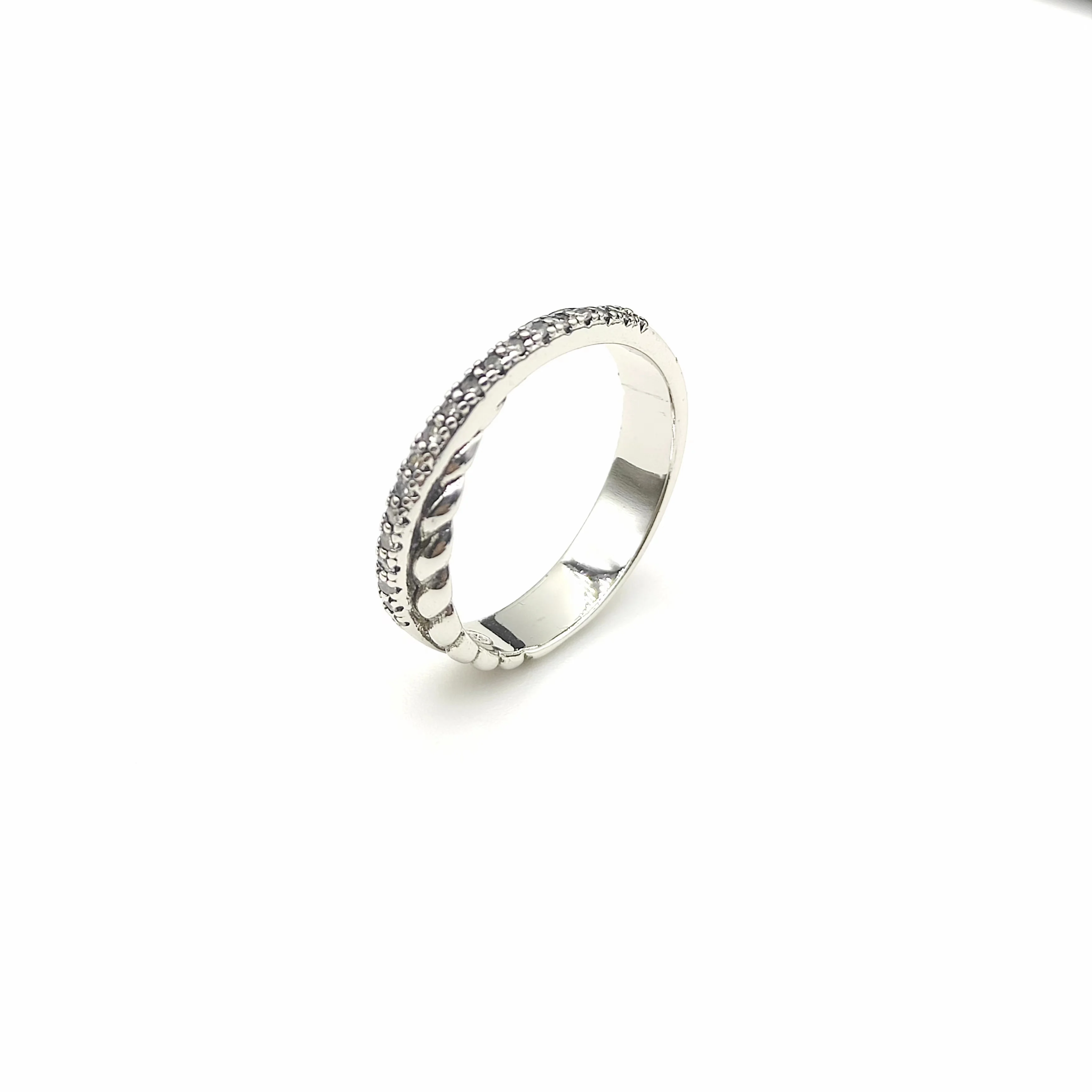 David Yurman Rings Cable Collectibles Twisted Line  White Stone Stack in Sterling Silver with Pavé Diamonds