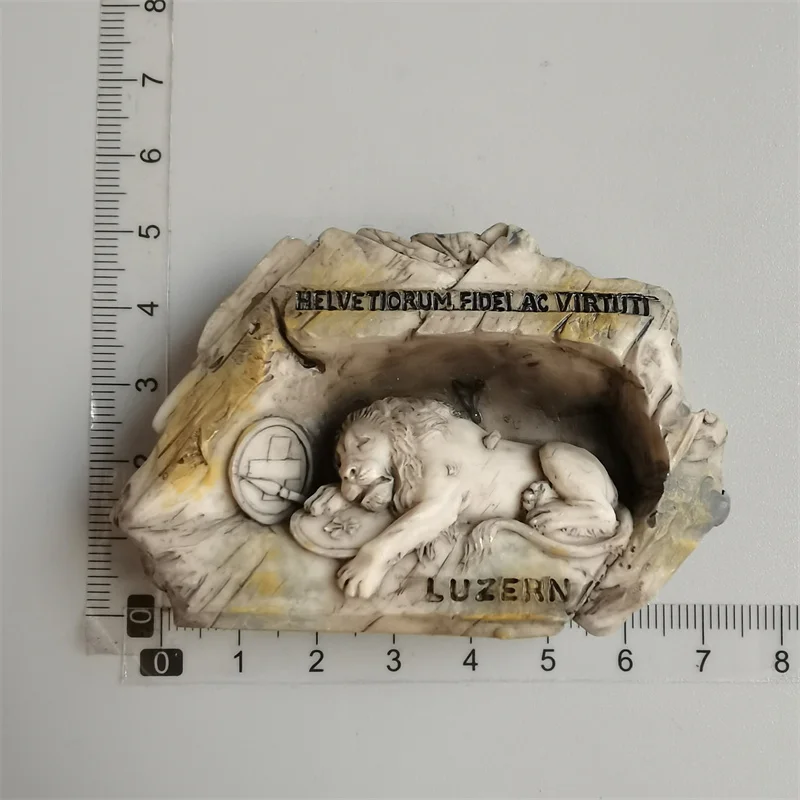 

Магнит "Умирающий лев Люцерна"