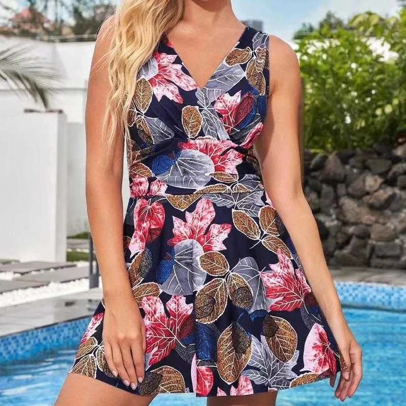 

Skirt Split Swimsuit Leaf Print Stitching Boxer Women Wholesale