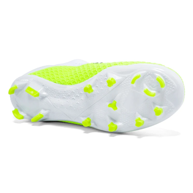 2022 White Green Slip-on Professional Football Boots Men Women Futsal Cleats Large Size 47 48 FG/TF Society Soccer Shoes for Men