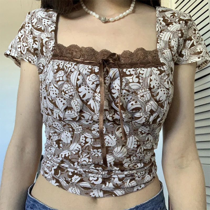 

Summer New Womens Crop Tops Lace Trim Square Neck Vintage Printed Short Sleeve Exposed Navel T-Shirts Club Street Style S M L