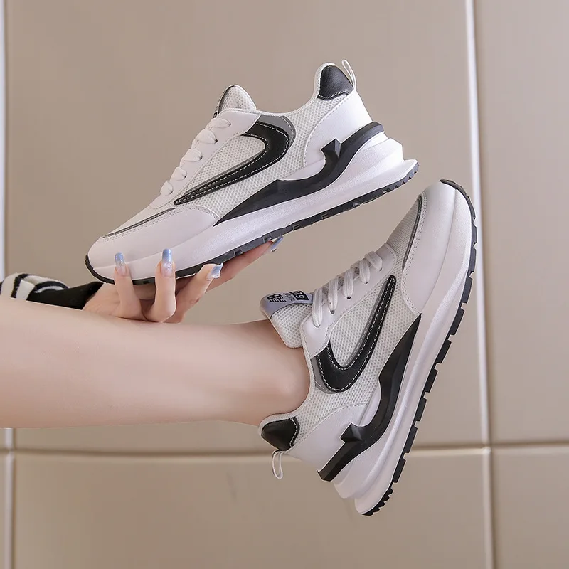 Daddy shoes 2023 new spring and autumn breathable thin model mesh surface sneakers thick sole casual Forrest Gump women's shoes