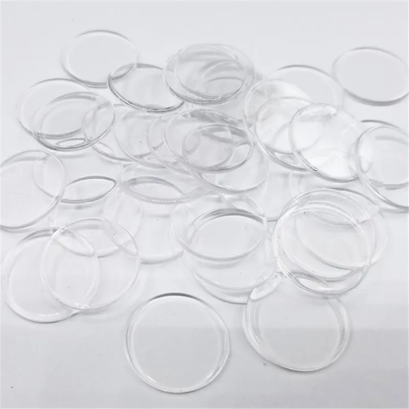 Токены для игры в покер и бинго из пластика в наборе 100 штук.