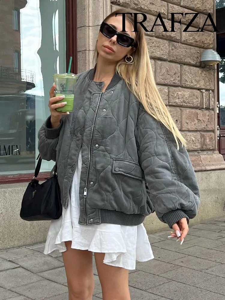 

TRAFZA Winter Women's Fashion Spliced ​​Cotton Clothes Loose Bomber Jacket Retro Long Sleeve Women's Jacket with Pockets