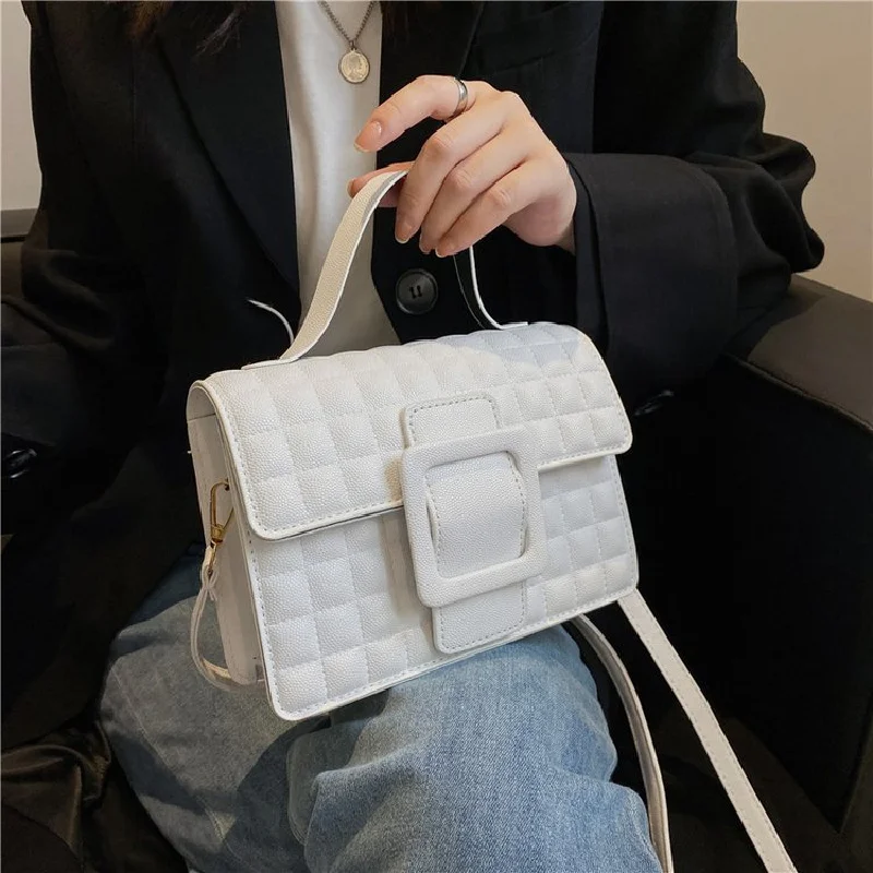 

2022 New Fashionable And Atmospheric Shoulder Bag Messenger Small Square Bag Fashionable Diamond All-match High-end Sense
