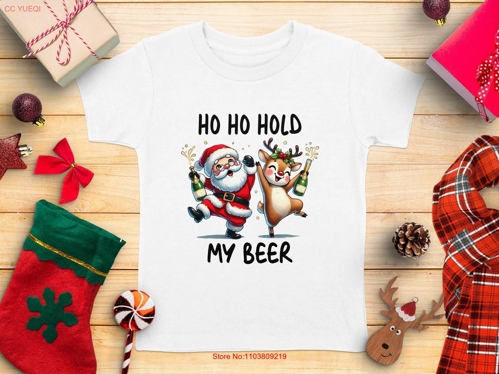 Забавная рождественская футболка Ho Hold My Beer Santa and Reindeer Holiday Humor Party с длинными или