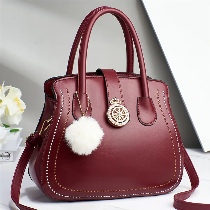 

TRAVEASY Fashion 2022 PU Leather Top-Handle Bags for Women Plush Pendant Large Capacity Female Shoulder Bags Ladies Bucket Bags