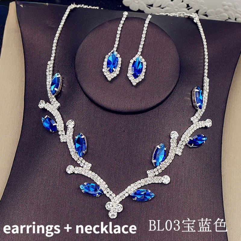 

Colorful Crystal 2-piece Jewelry Set Inlaid Rhinestone Bride Wedding Jewelry Silver Necklace Earrings Necklace Wholesale