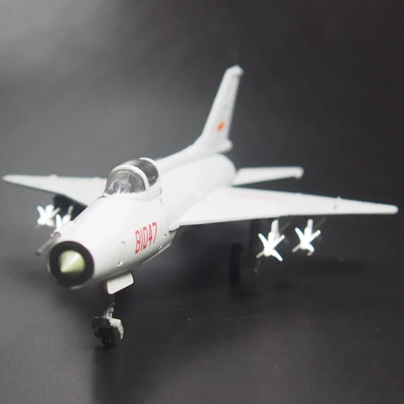 Литой под давлением масштаб 1:72 J-7G сплав готовая модель самолета игрушка