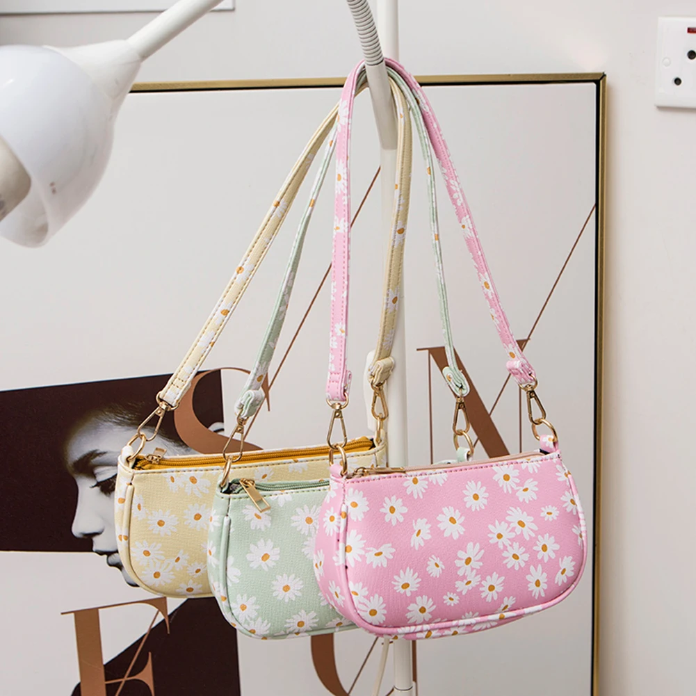 

Women Leather Shoulder Bag Ladies Daisy Flower Simple Crossbody Handbags Purse Ladies Fashion Shoulder Messenger Bag