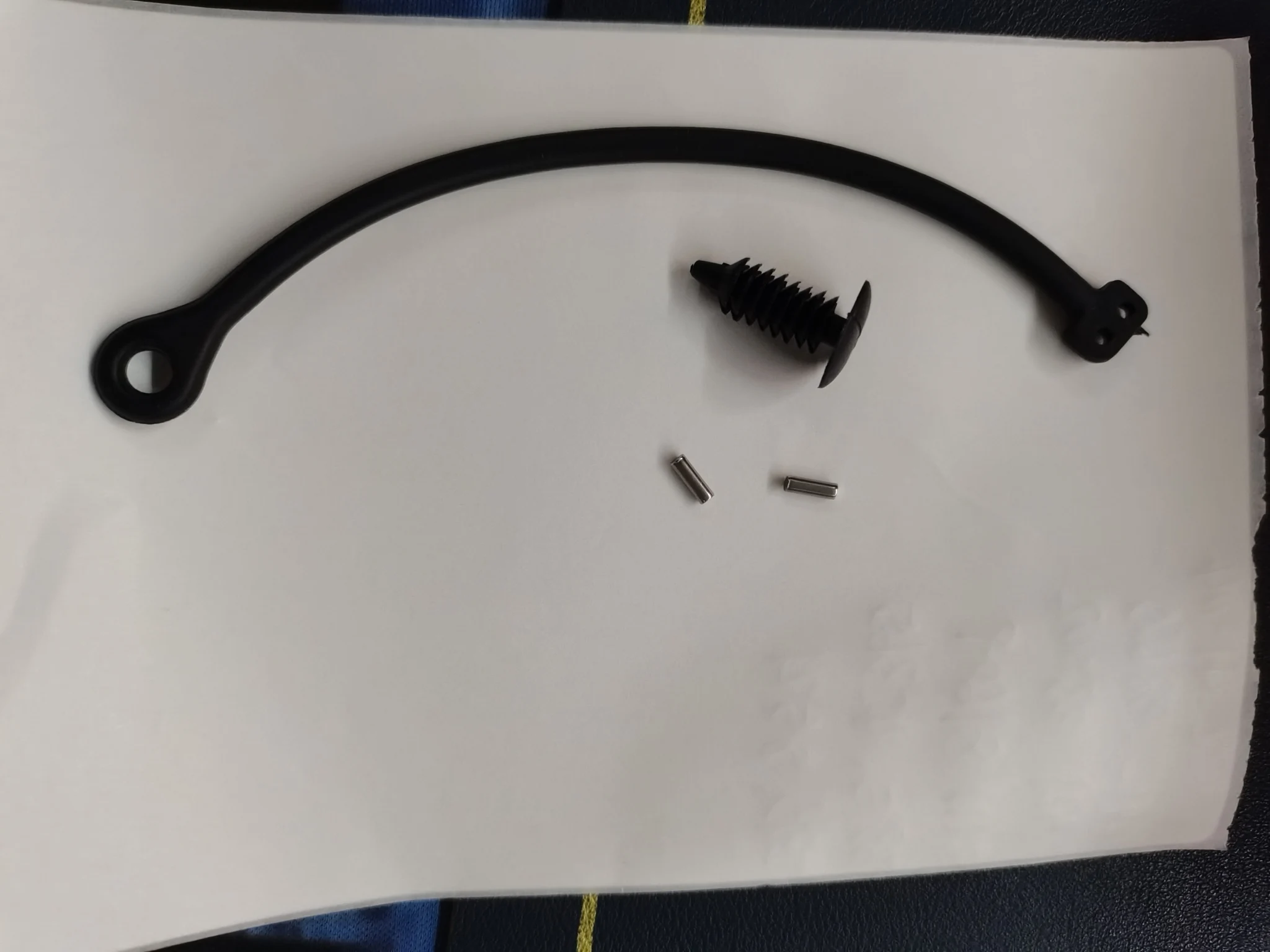 

1pcs Oil Fuel Tank Cover Cap 13cm Verschluss Kraftstoffbehälter Tankdeckel Seil Für A4 A6 A8 For Skoda For Skoda Octavia Leon