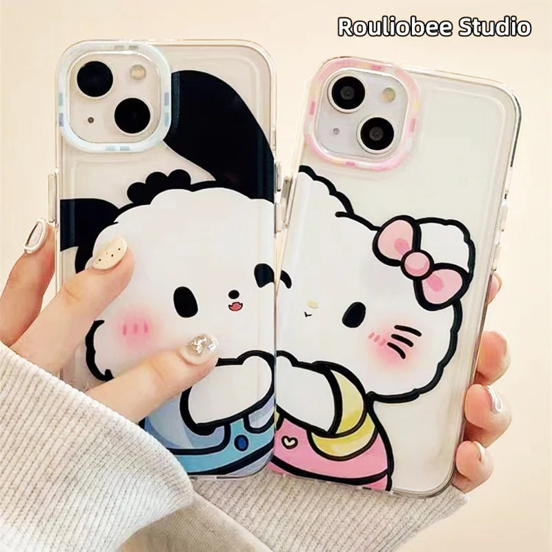 Купи Kawaii Hello Kittys Phone Case Sanrio Cartoon Pochacco iPhone 14 13 12 11 X Xs Plus Pro Max Protective Shell Toy Christmas Gifts за 53 рублей в магазине AliExpress