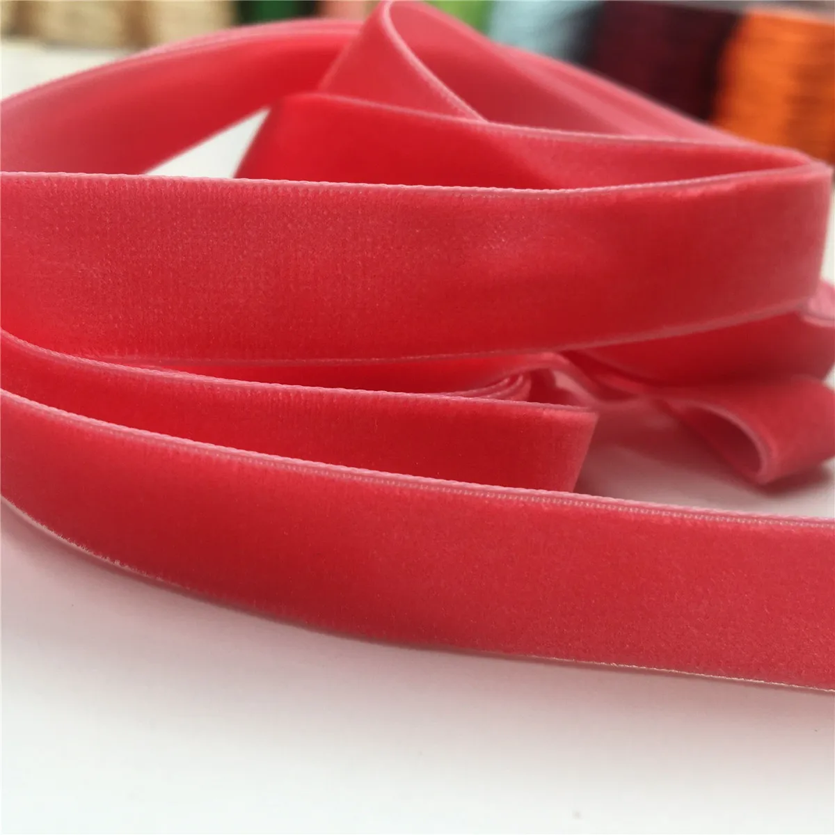 

6mm/9mm/15mm Watermelon Red Single Face Velvet Ribbon for Handmade Gift Bouquet Wrapping Decoration Christmas Inelastic