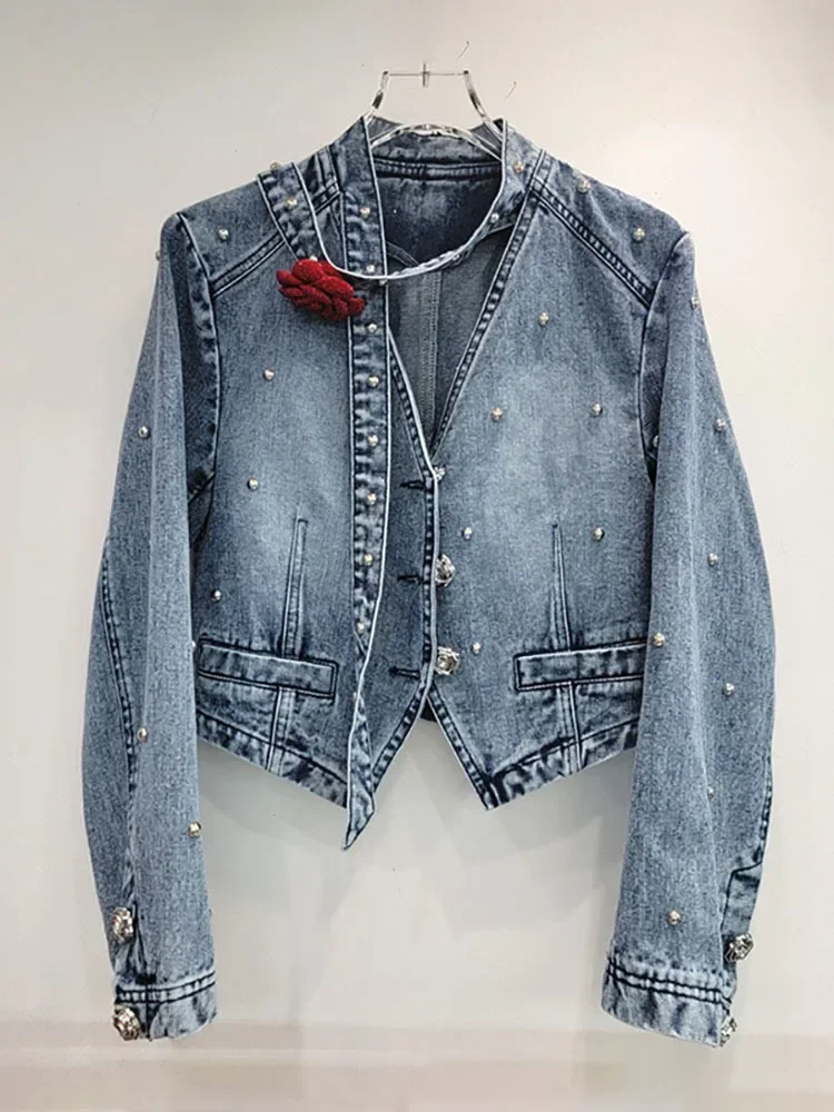 Женские джинсовые пальто с заклепками и цветочной булавкой v-образным вырезом