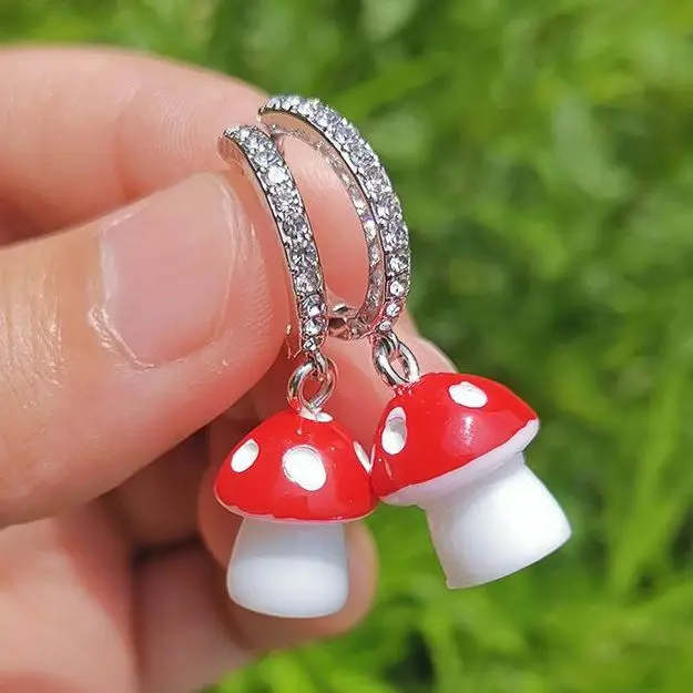 

Fashion Mushroom Earrings for Women Copper Inlaid Diamond Color Simple Wind Drop Oil Small Mushroom Drop Earrings