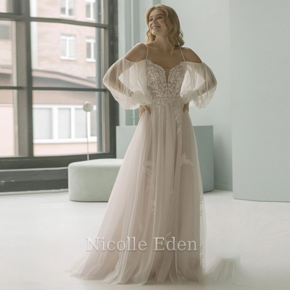 

Nicolle Eden Sexy Spaghetti Strap Wedding Dresses Appliques Formal Bridal Gown V-Neck Puff Vestido De Casamento Customized