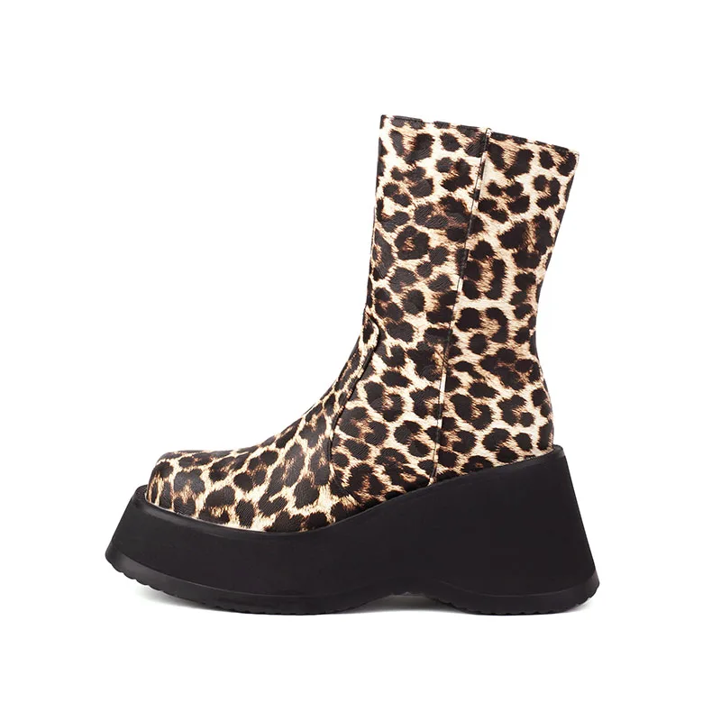 

Женские короткие ботинки на платформе, с леопардовым принтом и боковой молнией