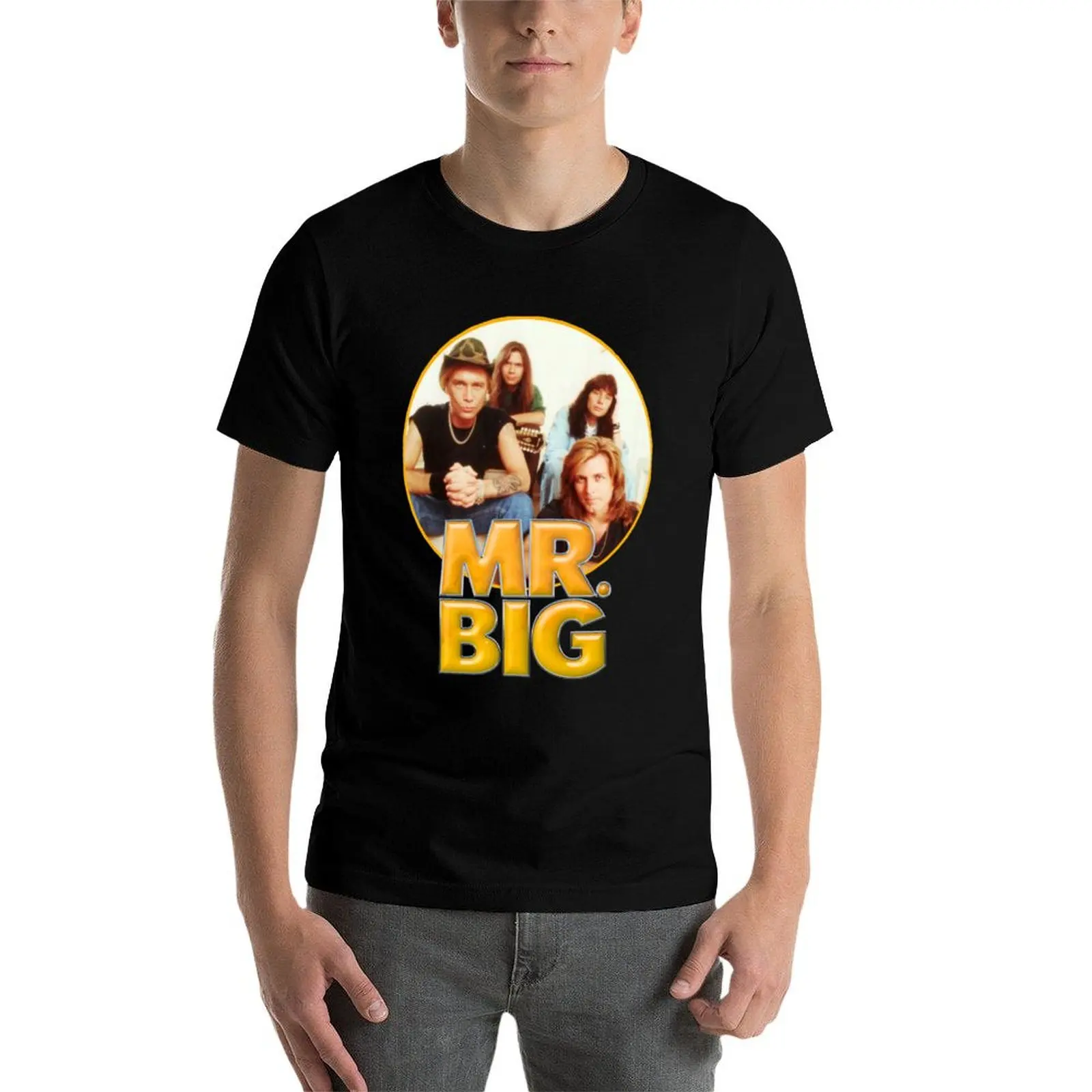 Фото Футболка Mr. Big Band с Эриком Мартином, Патом Торпеем, Билли Шираном, Полом Гилбертом, свободного кроя, повседневная, с короткими рукавами №3