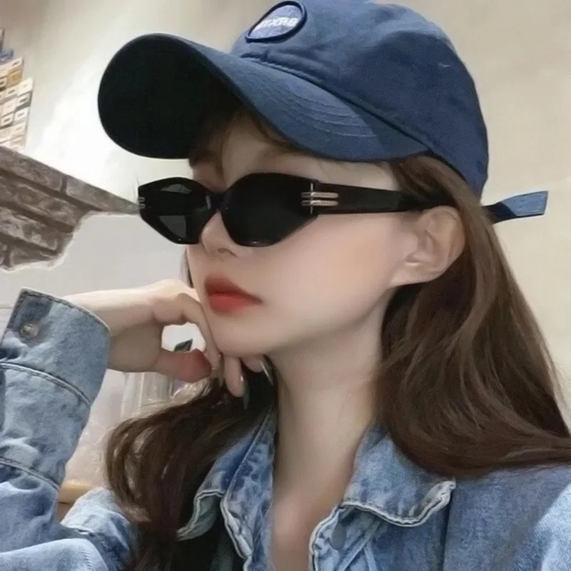 

Очки солнцезащитные женские «кошачий глаз» в винтажном стиле