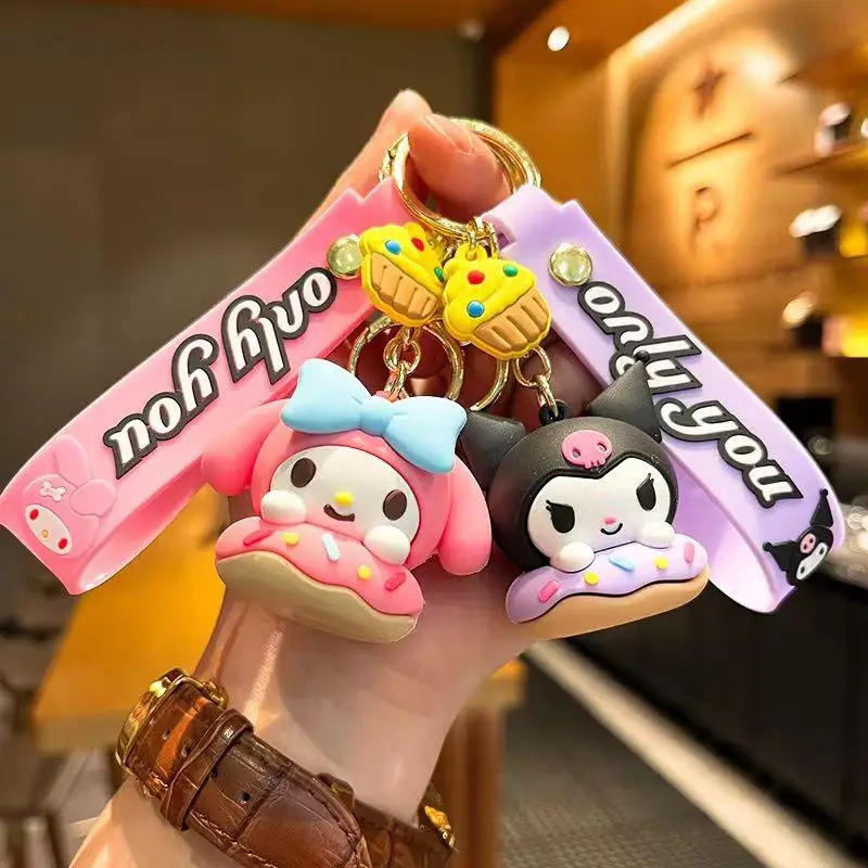 

Sanrio Donut Keychain Melody Kuromi Cinnamoroll Kawaii Pendant Anime Figure Bag Accessories Pvc Material Hang Toys Figures Gifts