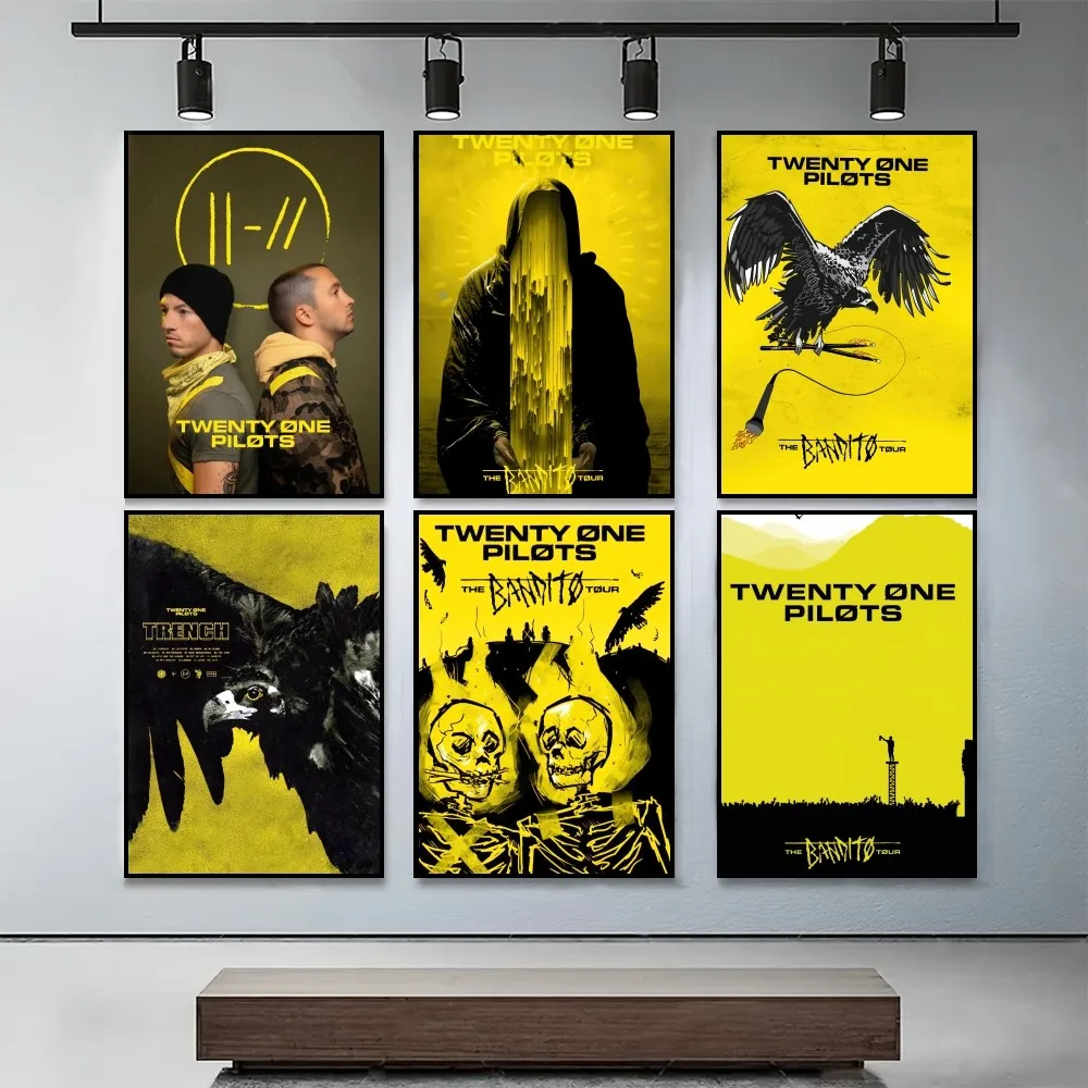 Постер-Наклейка на стену с надписью T-Twenty O-One P-Pilots