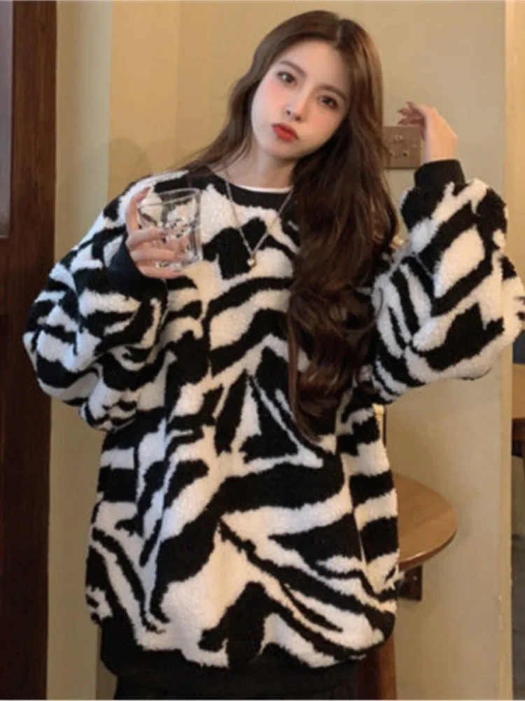 

Sweater Harajuku loose coat top fleece sweater zebra pattern winter fleece thickened imitation lamb fur plush round neck