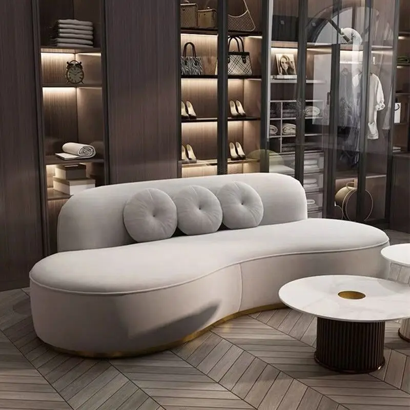 Custom-made Nordic Italian Postmodern Hotel Beauty Salon Receives The Opposite-sex Arc Creativity of Luxury and Minimalist Sofa