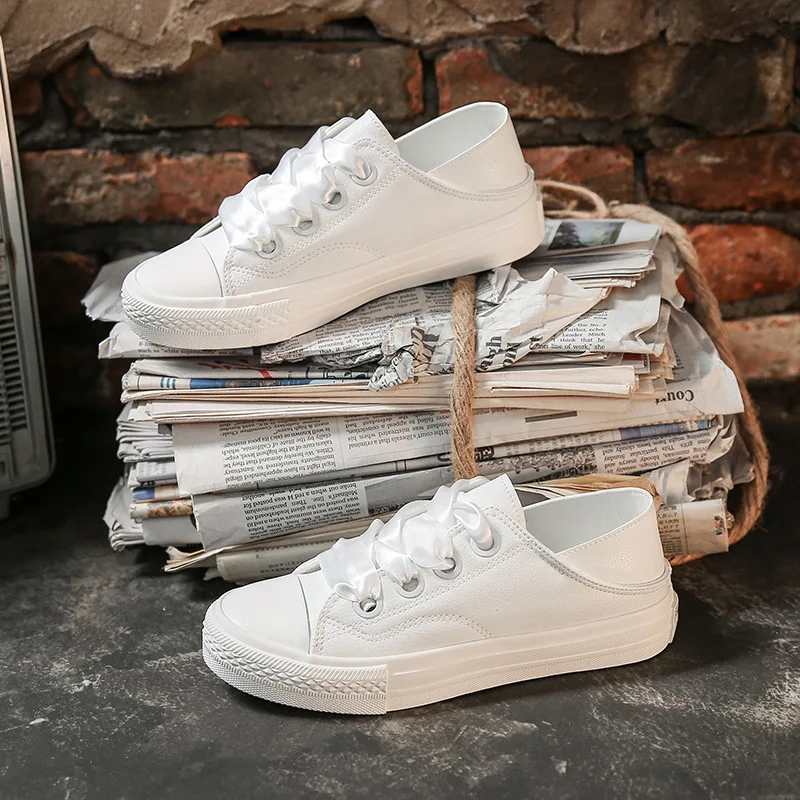 

Unisex Classics Canvas Shoes Women Casual Loafers Retro Skateboard Shoes Woman Fashion Flats Men Sneakers 3 Times Vulcanization