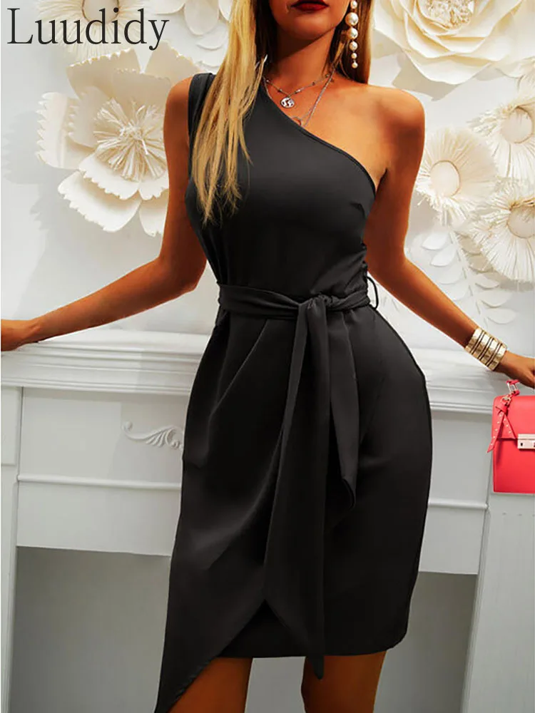 

One Shoulder Sleeveless Wrap High Waist Bodycon Dress With Belt