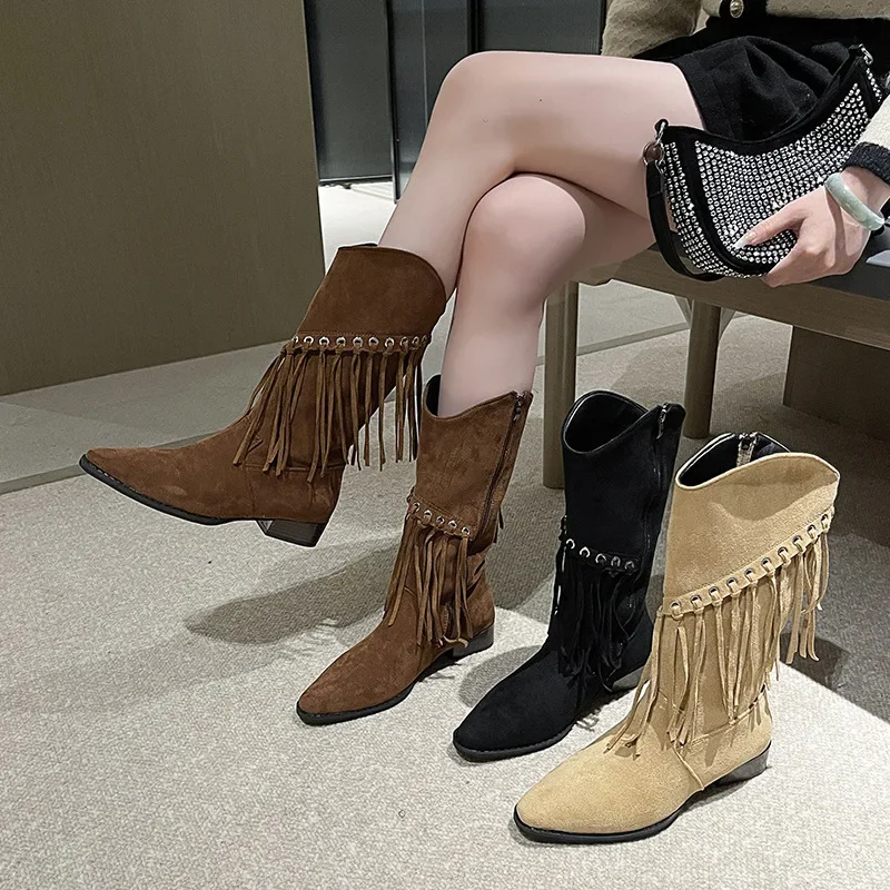 

Женские винтажные ковбойские ботинки с кисточками, модные осенне-зимние джинсовые ботильоны с острым носком, женские плиссированные ботинки на высоком каблуке в западном стиле