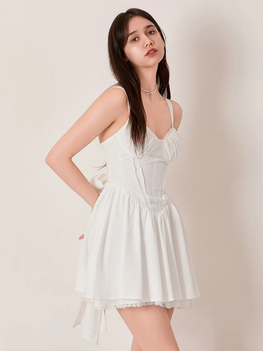 Женское Короткое платье без рукавов с V-образным вырезом и рюшами