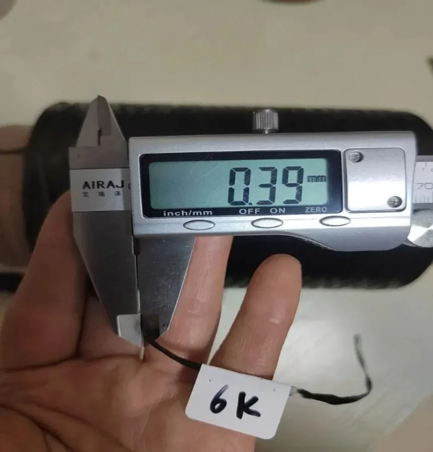 6k 50M Углеродное волокно Roving Пряжа Нить Проводящая нагревательная нить 4410MPa