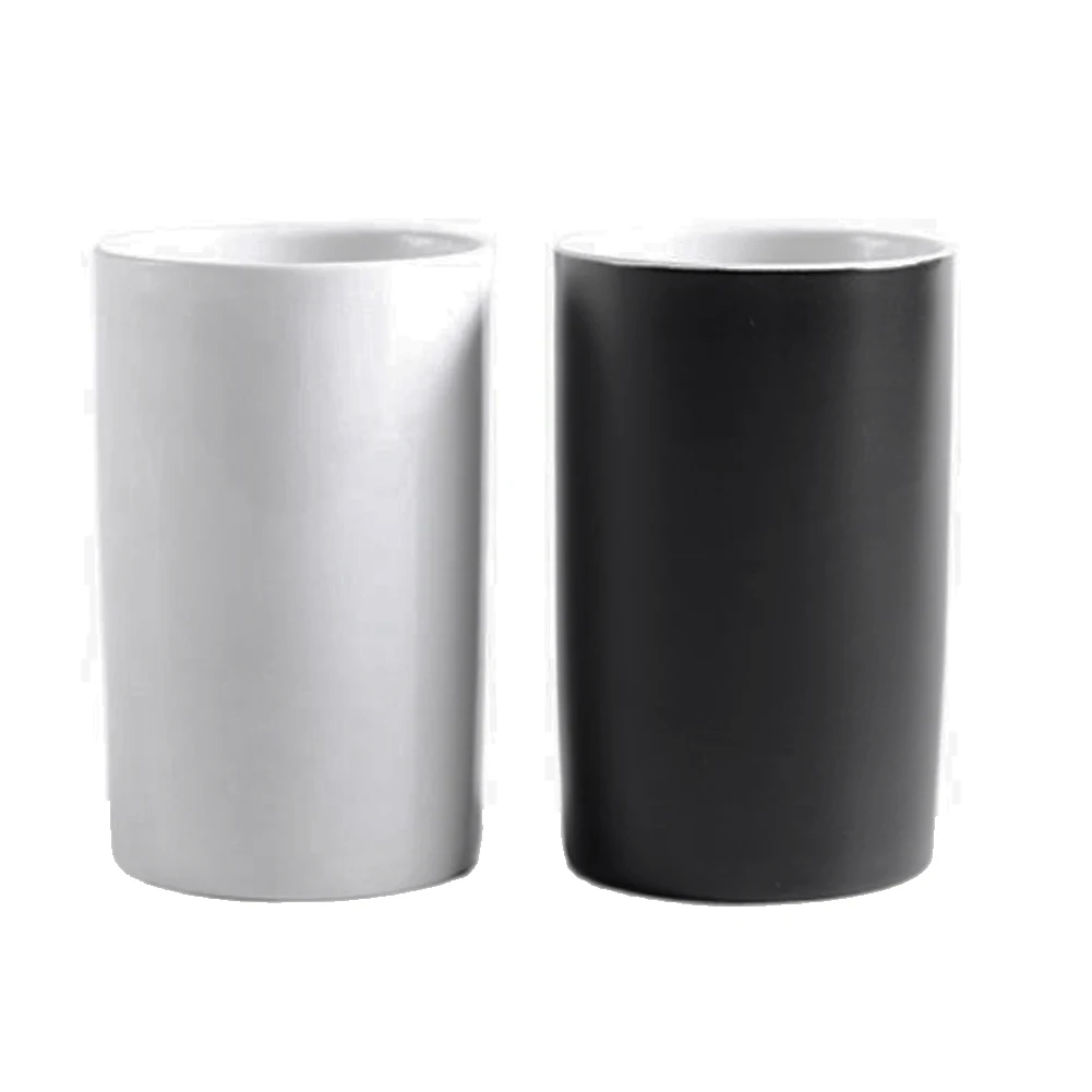 

2 Pieces of Thick Round Cups, Black and White Ceramic Cups, Dental Cleaning Cups