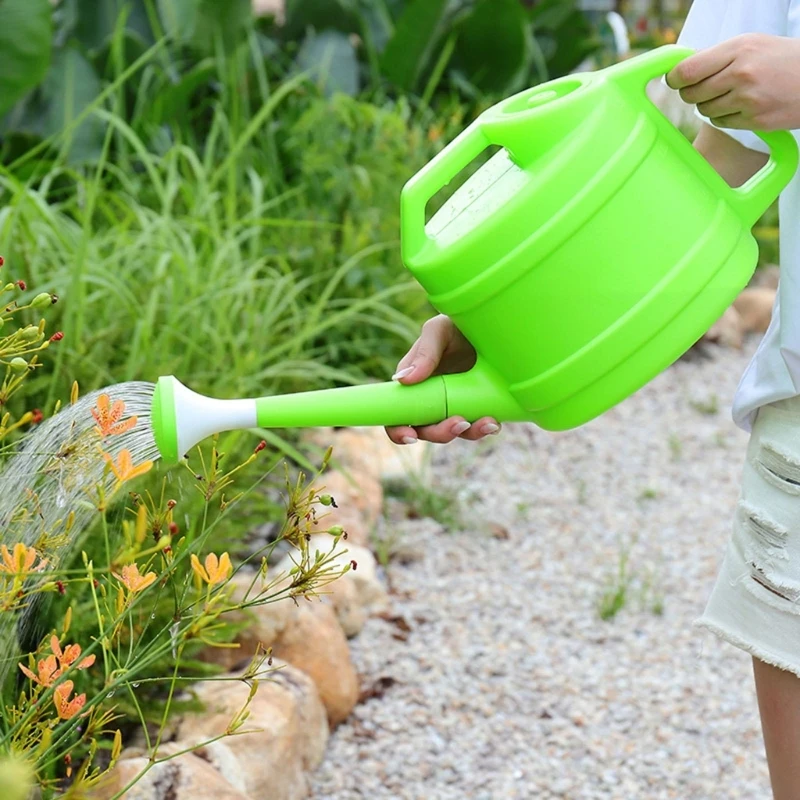 Long Mouth Watering Can with Detachable Spraying Head Inject Water