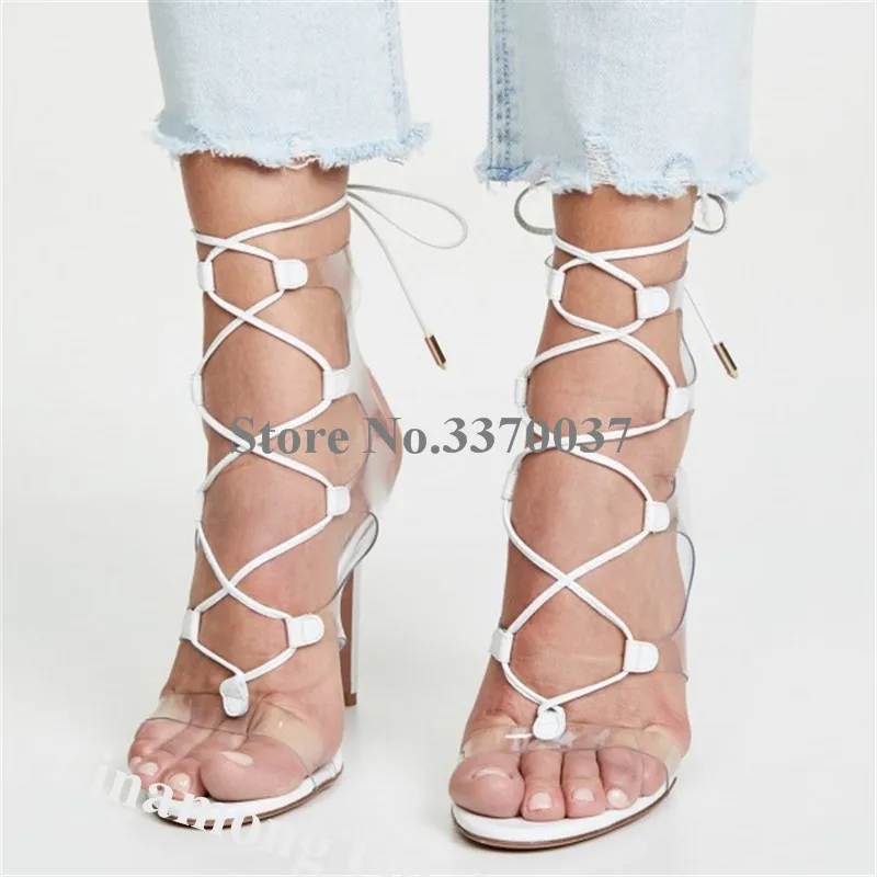 Сандалии-гладиаторы из ПВХ в стиле пэчворк с открытым носком