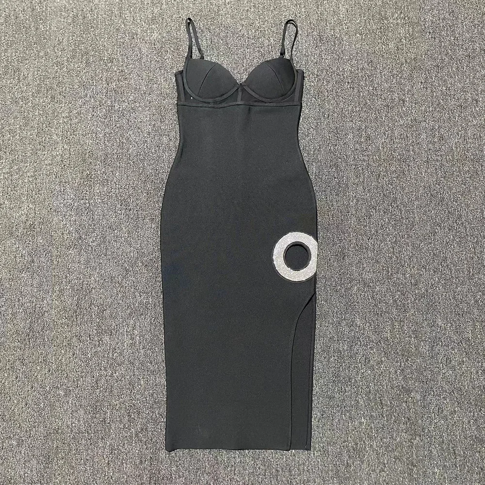 

Женское длинное Бандажное платье на бретелях-спагетти