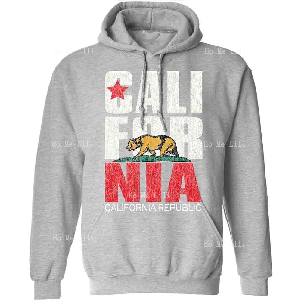 Винтажная толстовка с капюшоном в стиле ретро изображением дельфина ко флага