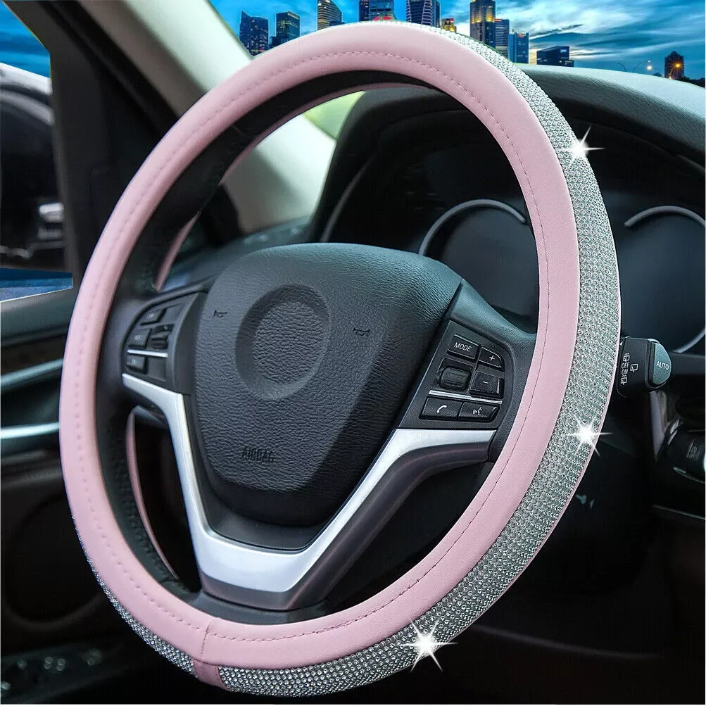 

Чехол на руль автомобиля из экокожи, защитная накладка с розовыми блестящими бриллиантами, универсальные аксессуары для салона автомобиля