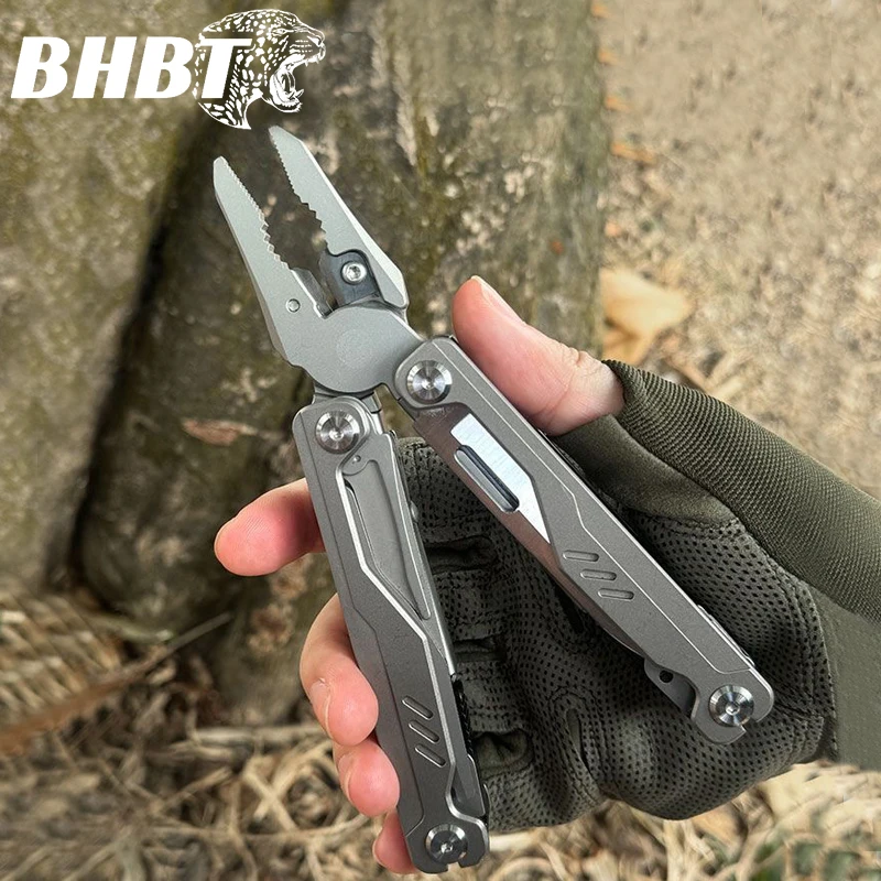 Фото Многофункциональные плоскогубцы BHBT из титанового сплава 20 в 1, EDC, для кемпинга, выживания на природе, карманный мультитул №2