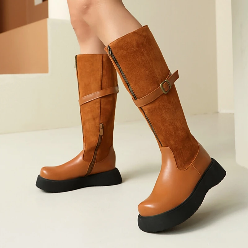 Женские флоковые сапоги на платформе 4 см с круглым носком