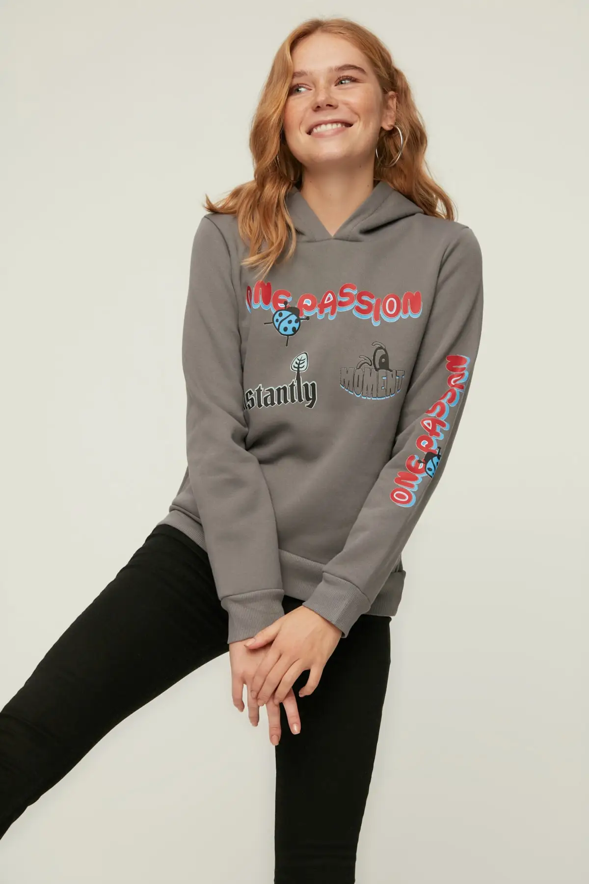 

Women's Sweatshirt Gray Hooded Basic Raised Knitted Hoodies Fashion All Season New Designer Pullovers Fleece Hoodies