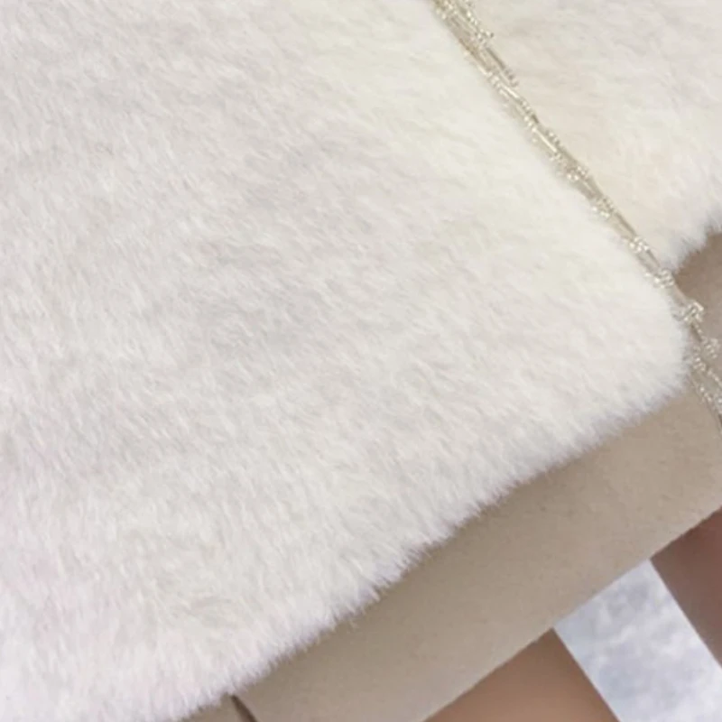 Women's 2021 New Autumn and Winter Ladies Temperament White Fashion Trend Women's Warm Long-sleeved Cloak Elegant Fur Coat Women