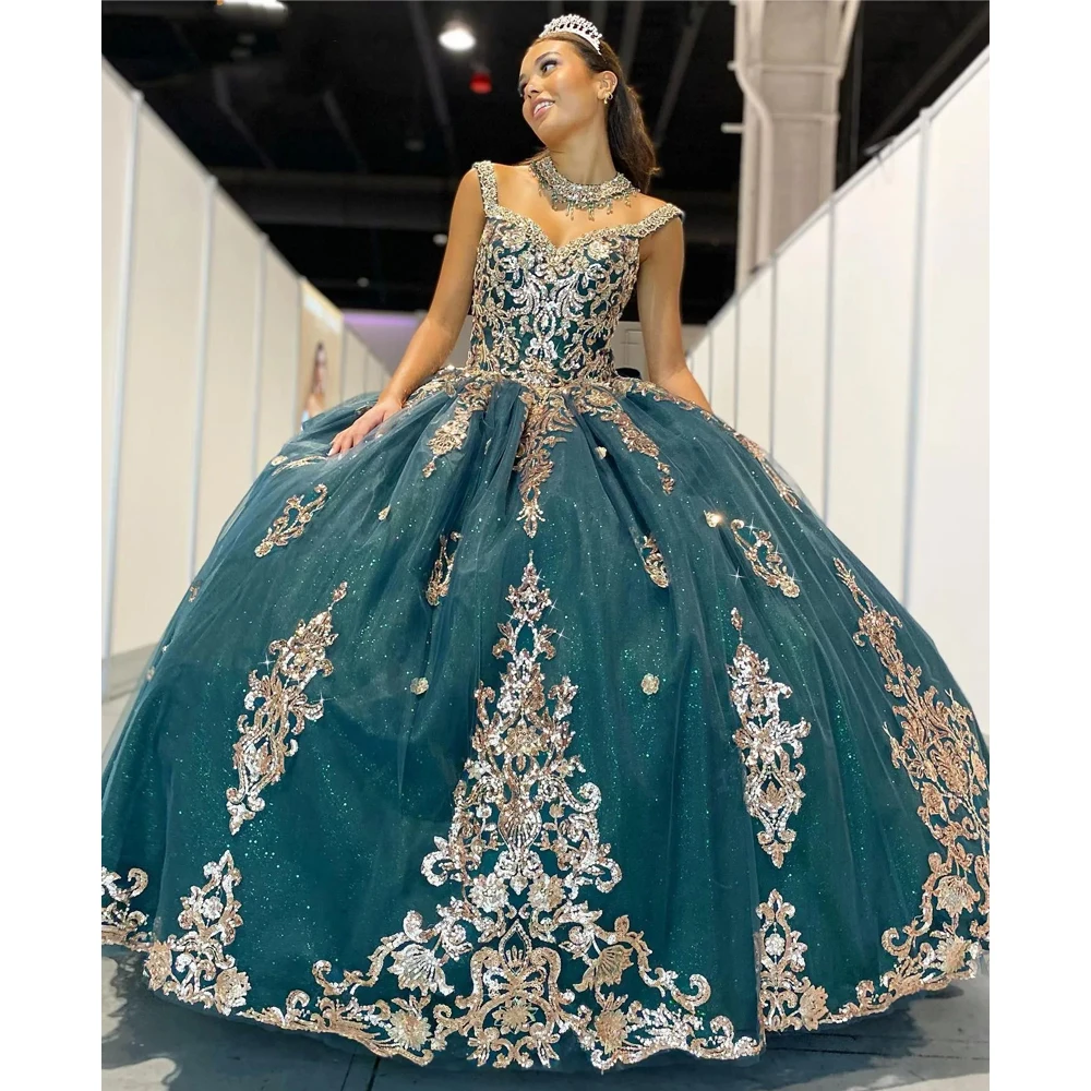 

Sparking Crystal Mexico Girls Quinceanera Dresses Gold Lace Appliques Sweet 16 Gowns Beaded Glitter Vestidos De 15 Anos