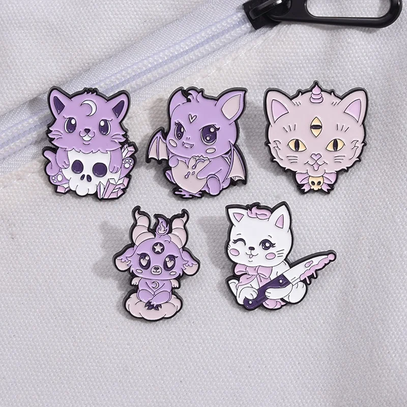 

Animals Rabbit Cat Enamel Pin Pet Purple Witch Custom Badge Accessories Wholesale Metal Brooch Backpack Hat Halloween Kids Gift