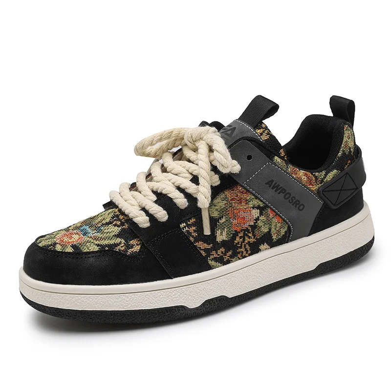 Printed Personalized Skateboard Shoes Men Lace Up Breathable Sneakers Women Luxury Fashion Sneakers for Men Canvas Sneakers 2022