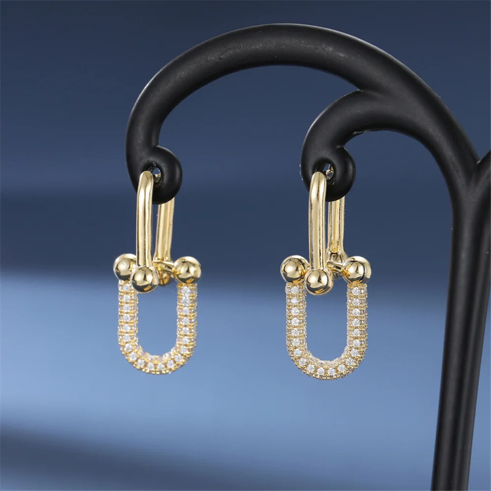 

Shining zircon U-shaped Earrings