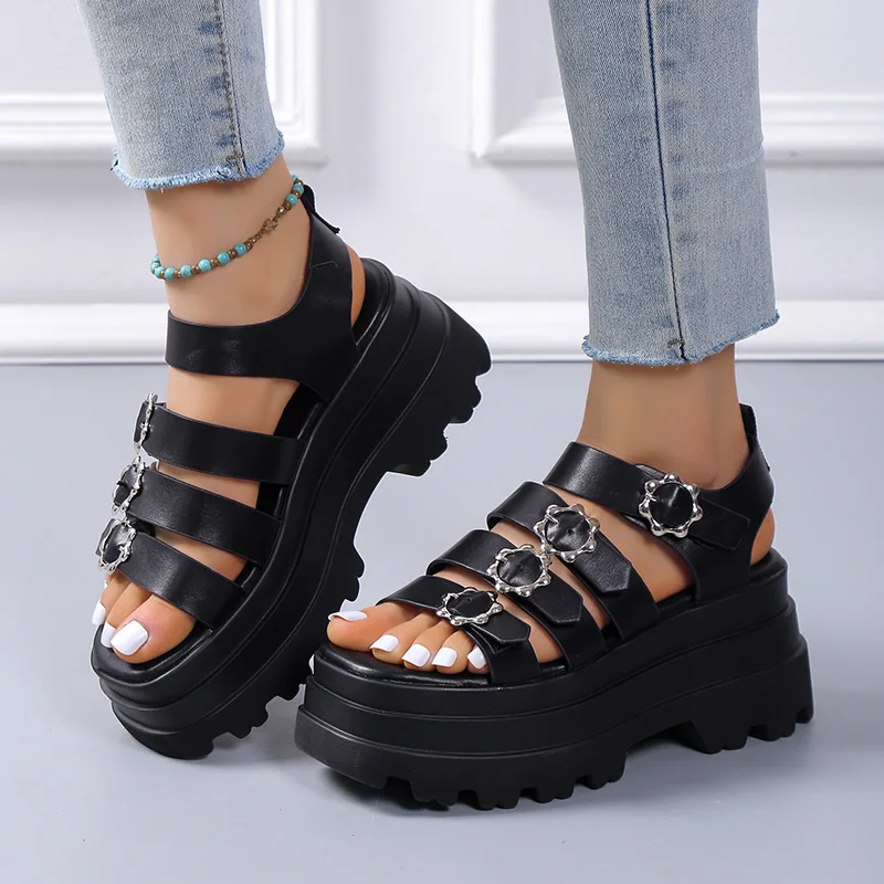 

Retro Black Chunky Platform Sandals Women 2023 Summer Thick Sole Heeled Shoes Woman Plus Size Punk Metal Buckle Gladiator Sandal