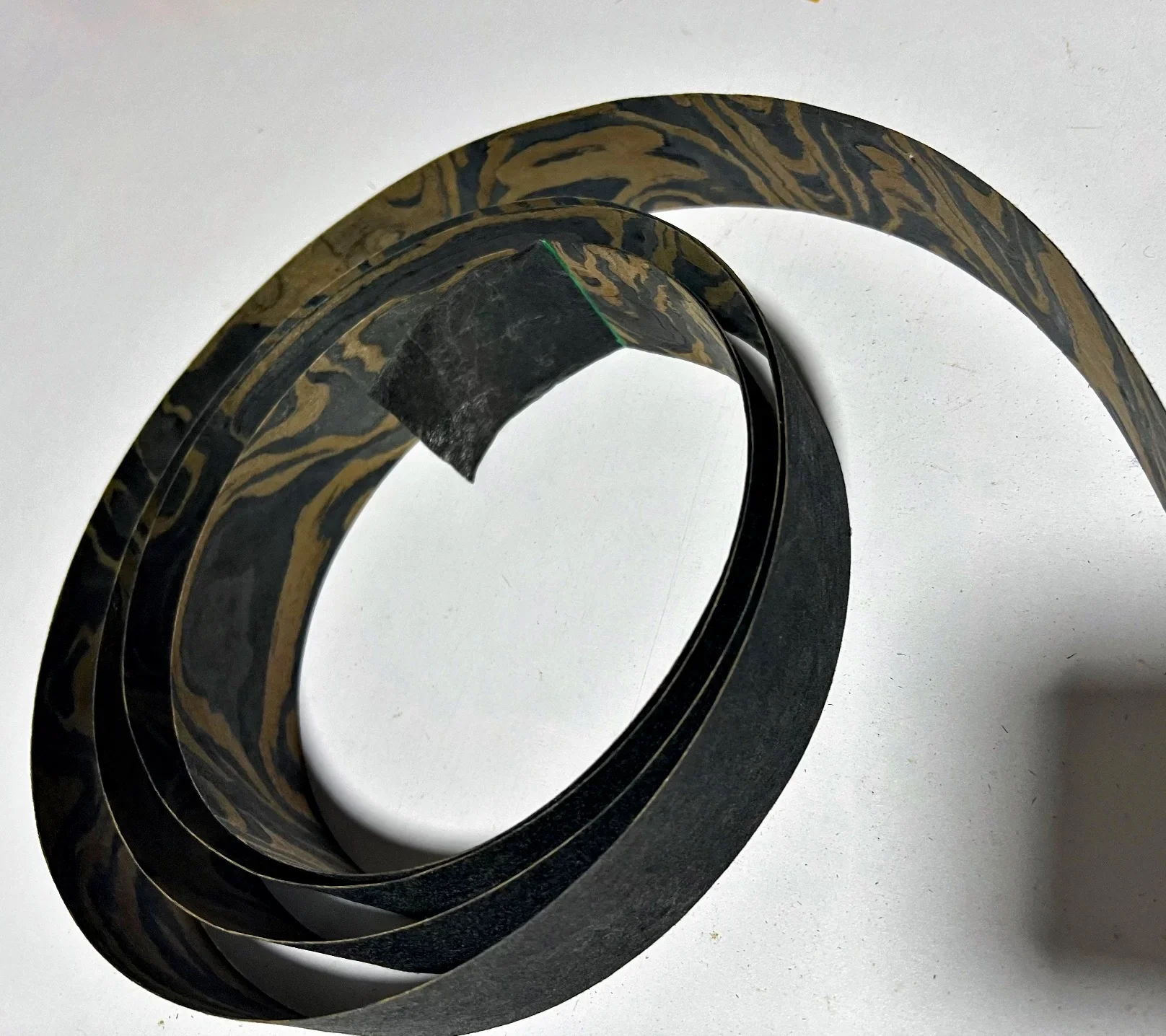 L: 2 5 метров ширина: 40 мм T: 0 25 технология черный орех корень граната шпон лук и