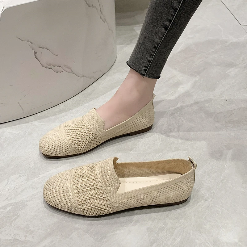 

BCEBYL New Round Toe Breathable Solid Color Fashion Loafers Casual Soft Sole Light Wear-resistant Comfortable Flat Women's Shoes